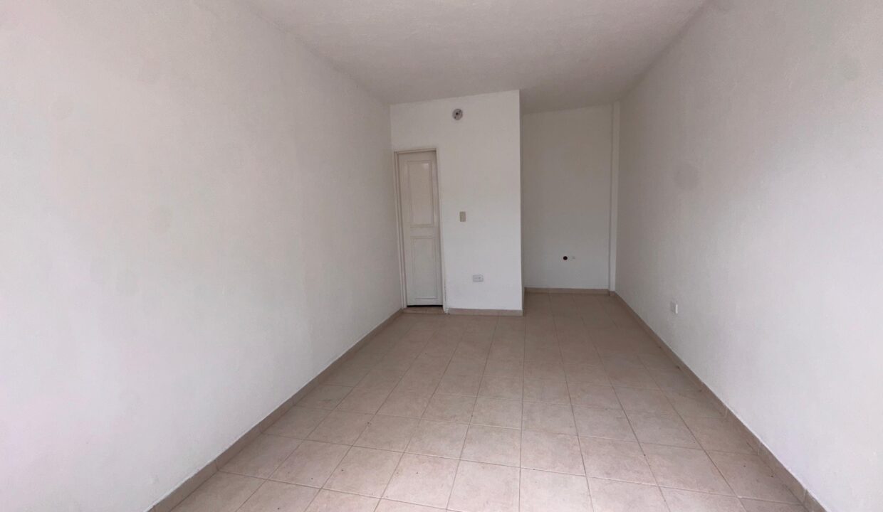 WhatsApp Image 2025-11-18 at 11.52.05 AM