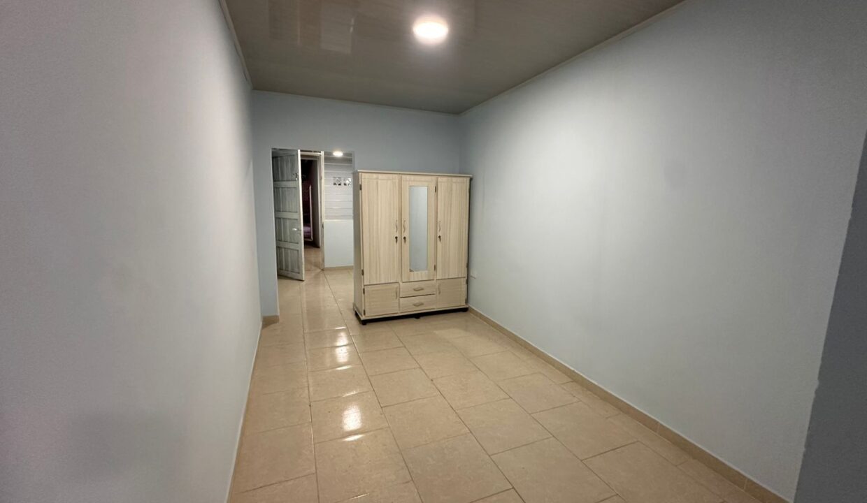 WhatsApp Image 2025-11-08 at 8.19.58 AM (2)