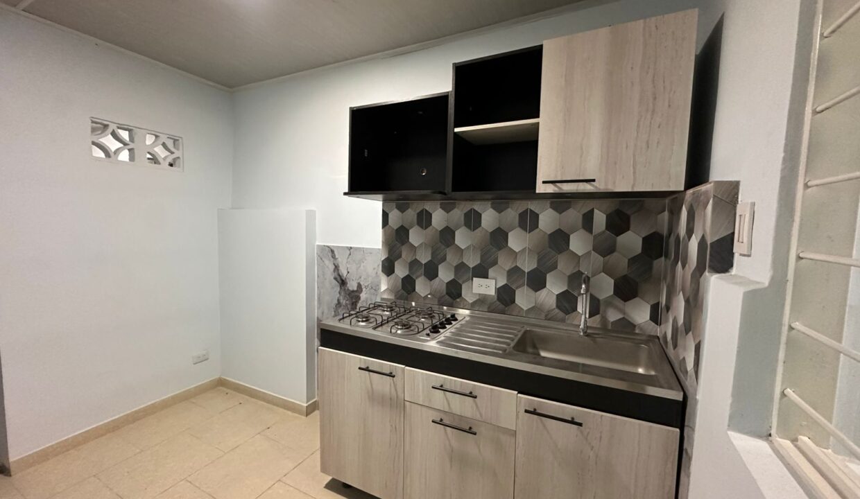 WhatsApp Image 2025-11-08 at 8.19.58 AM (4)